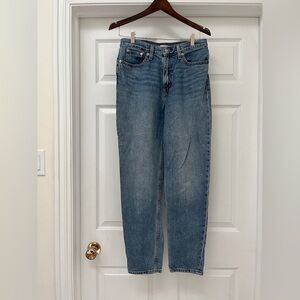 Levi's Blue Straight Leg mom jeans Women's Jeans size 28 waist